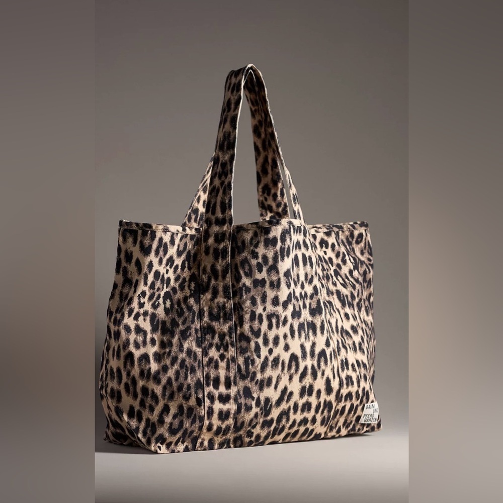 Leopard Print large Canvas Tote Bag - Beige/Black Baum und pferdgarten